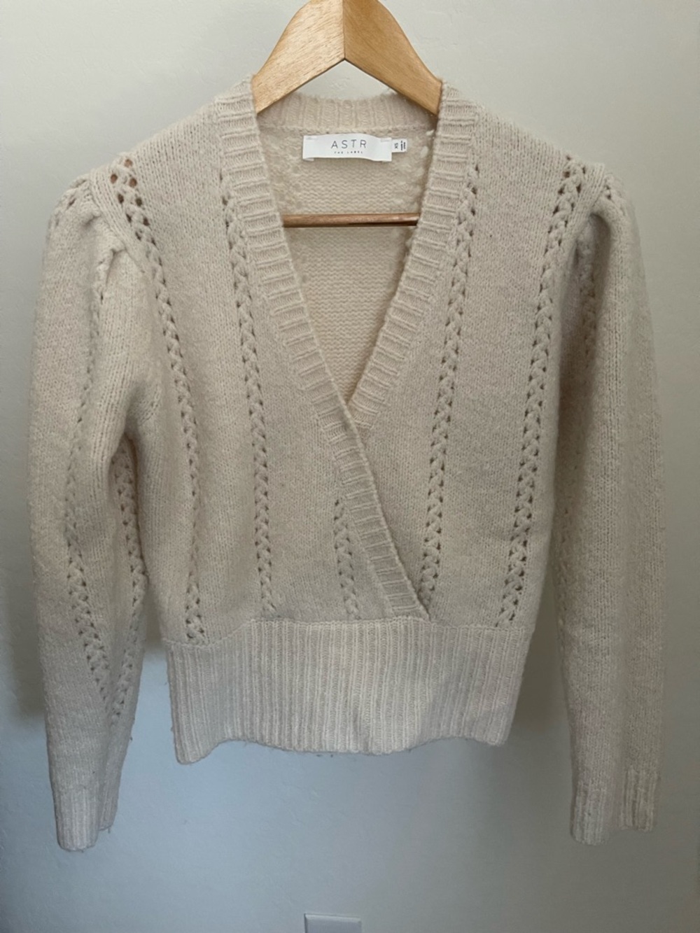 Astr Cream Knit V-Neck Pullover